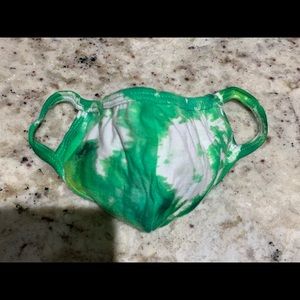 Green tie dye face mask
